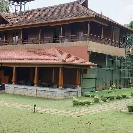 Kuttichira Heritage Home Alappuzha Екстер'єр фото